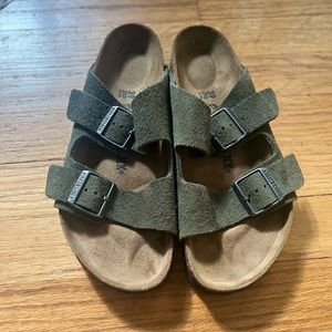Birkenstock Arizona Suede Thyme Green Womens 39/8/8.5